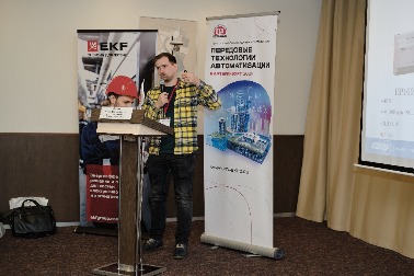DSCF1442.jpg
